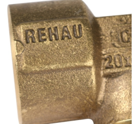Угольник настенный с коротким нарезным патрубко REHAU 13661001008(13661001001)(11384711405) 10